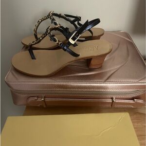 Jeweled sandals made in Italy size 40 new